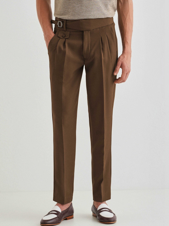 Tapered Chinos